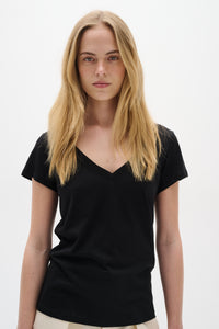 In Wear Rena V Neck T-Shirt - Black