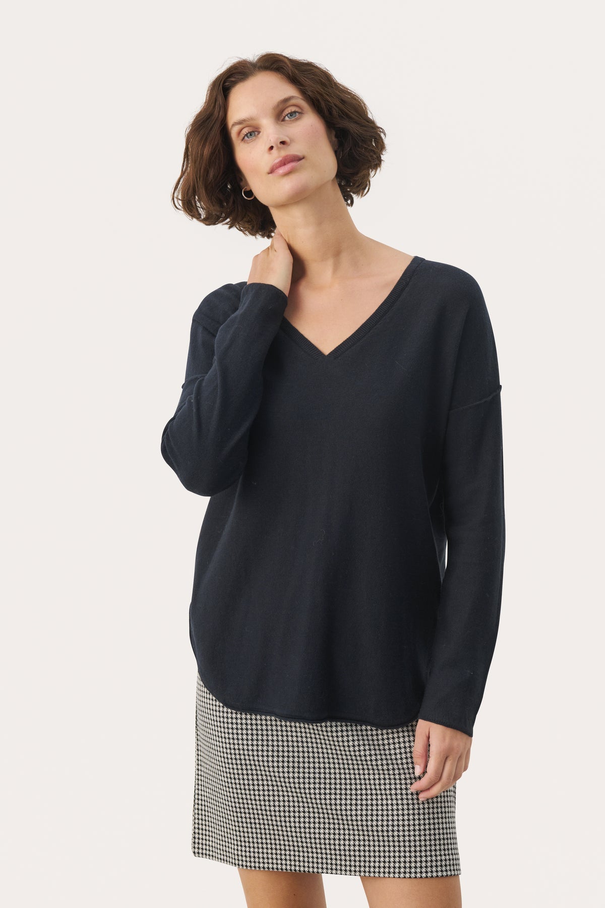 Part Two Iliviasa Jumper - Navy