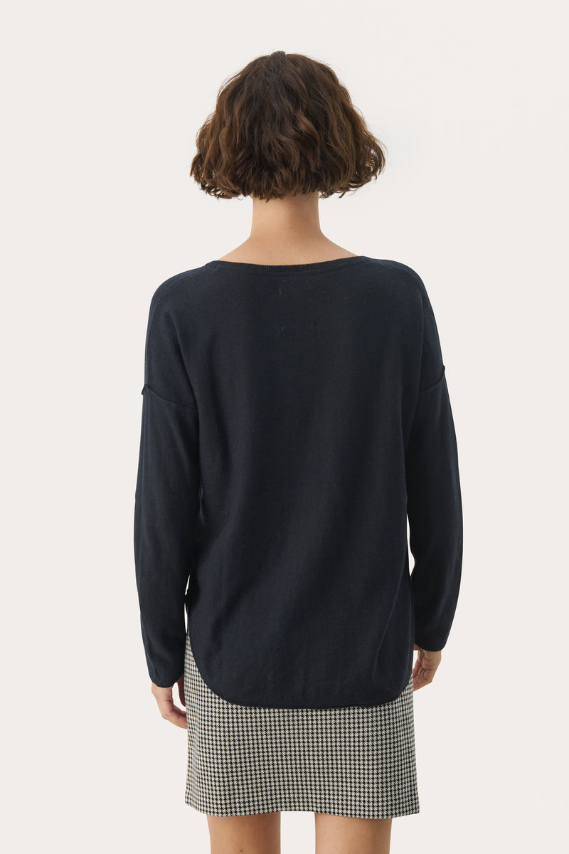 Part Two Iliviasa Jumper - Navy