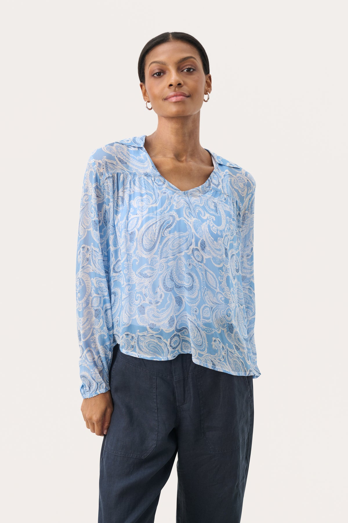 Part Two Nicholina Blouse - Blue Paisley