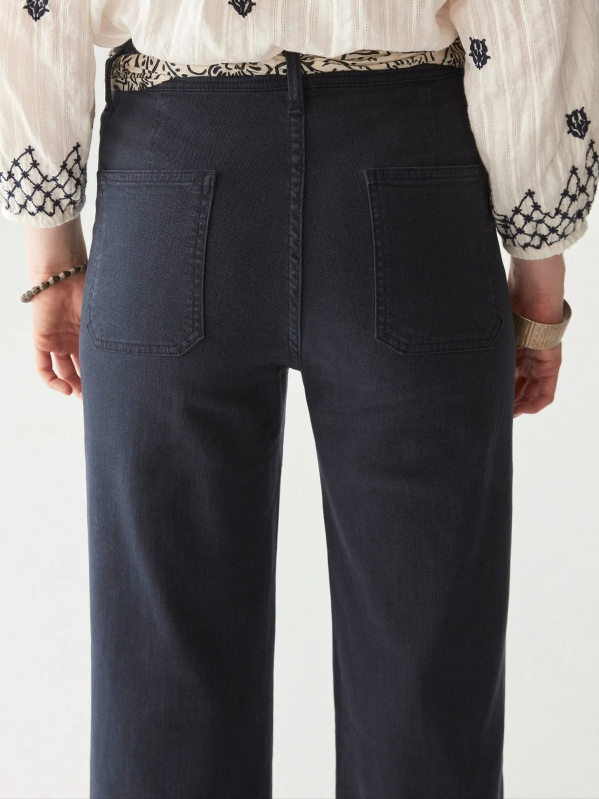 Maison Hotel Edna Pant - Navy